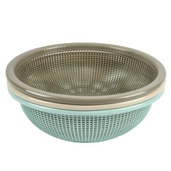 Plastic Colander Round 12"